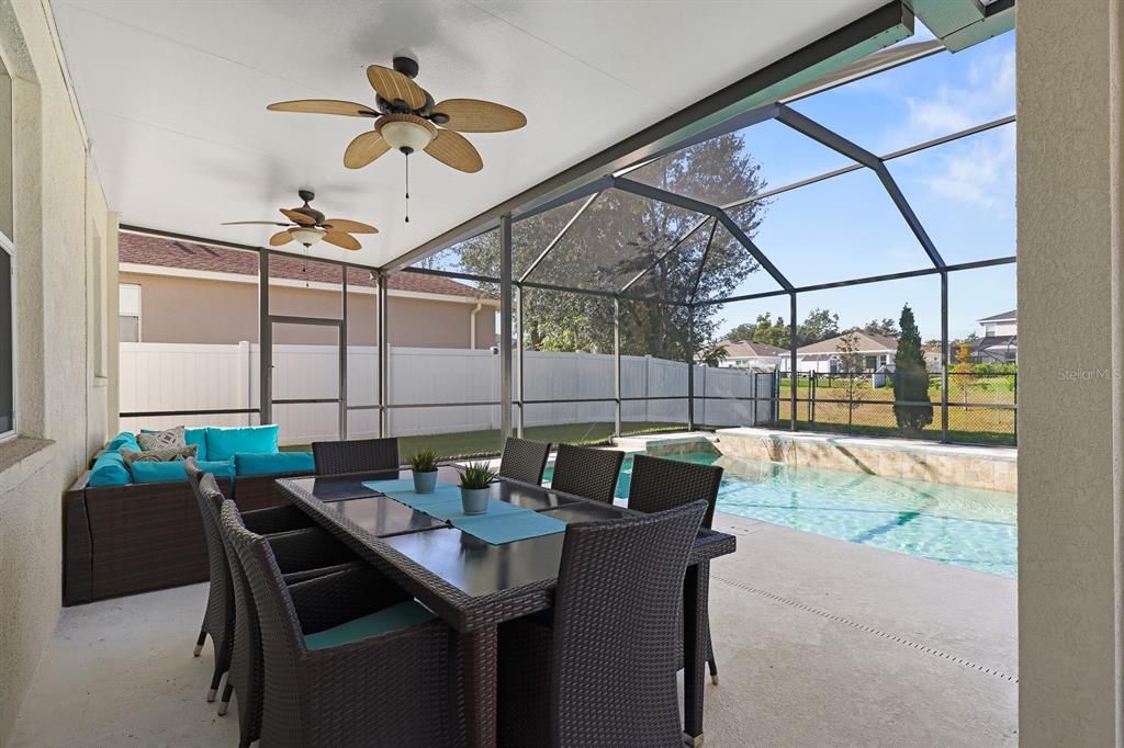 En Venta: $490,000 (4 camas, 2 baños, 2666 Pies cuadrados)