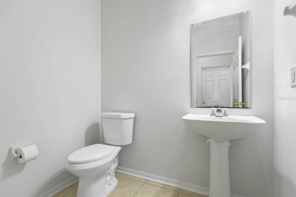 En Venta: $490,000 (4 camas, 2 baños, 2666 Pies cuadrados)