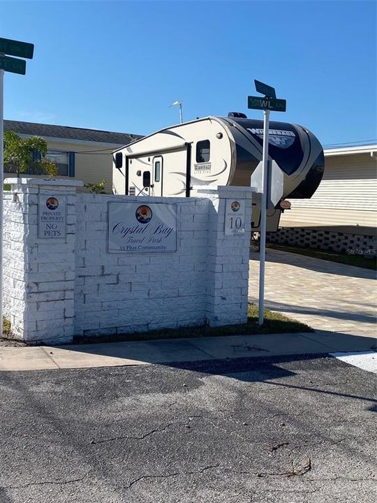 For Sale: $65,000 (1 beds, 1 baths, 628 Square Feet)