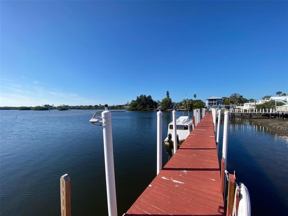 For Sale: $65,000 (1 beds, 1 baths, 628 Square Feet)