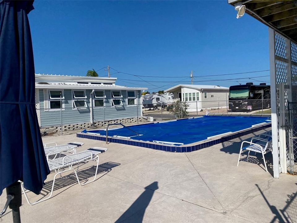 For Sale: $65,000 (1 beds, 1 baths, 628 Square Feet)