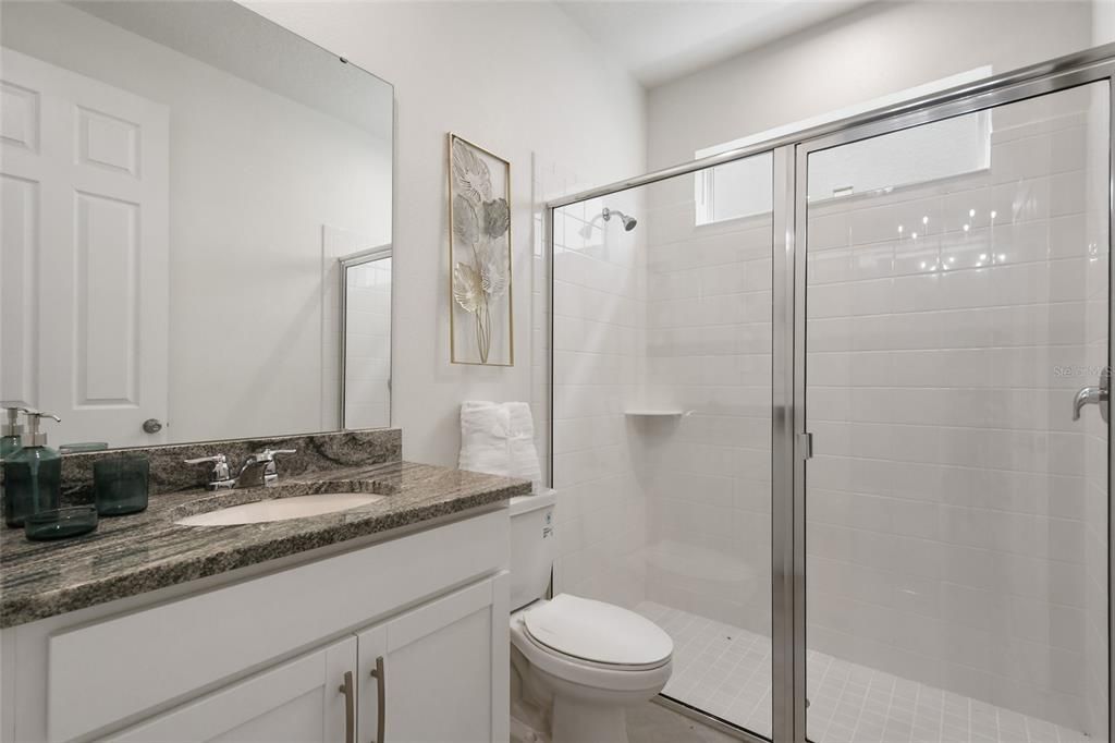 待售: $749,000 (7 贝兹, 6 浴室, 3533 平方英尺)