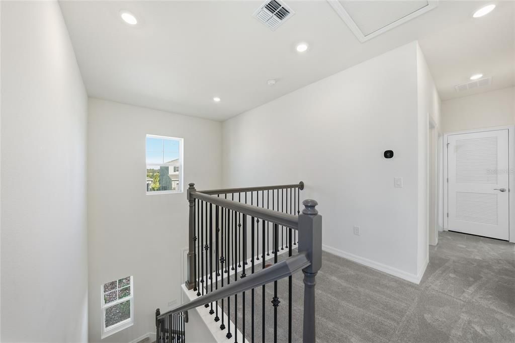 En Venta: $398,190 (4 camas, 2 baños, 2002 Pies cuadrados)