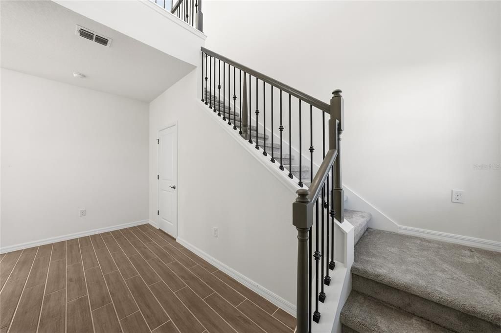 En Venta: $398,190 (4 camas, 2 baños, 2002 Pies cuadrados)