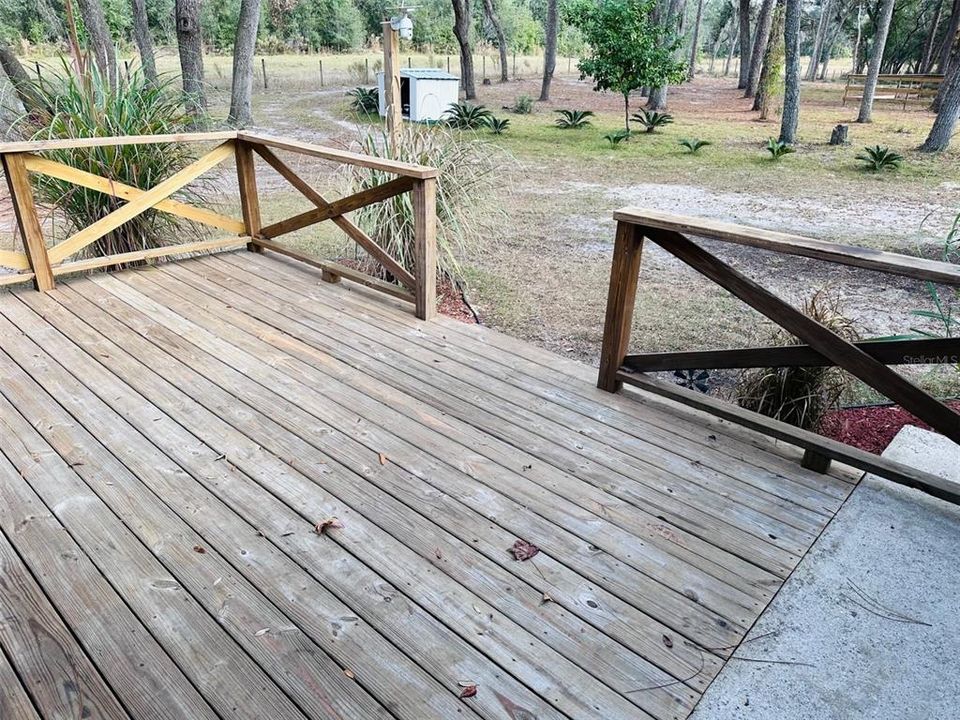 For Sale: $189,900 (1 beds, 1 baths, 1236 Square Feet)