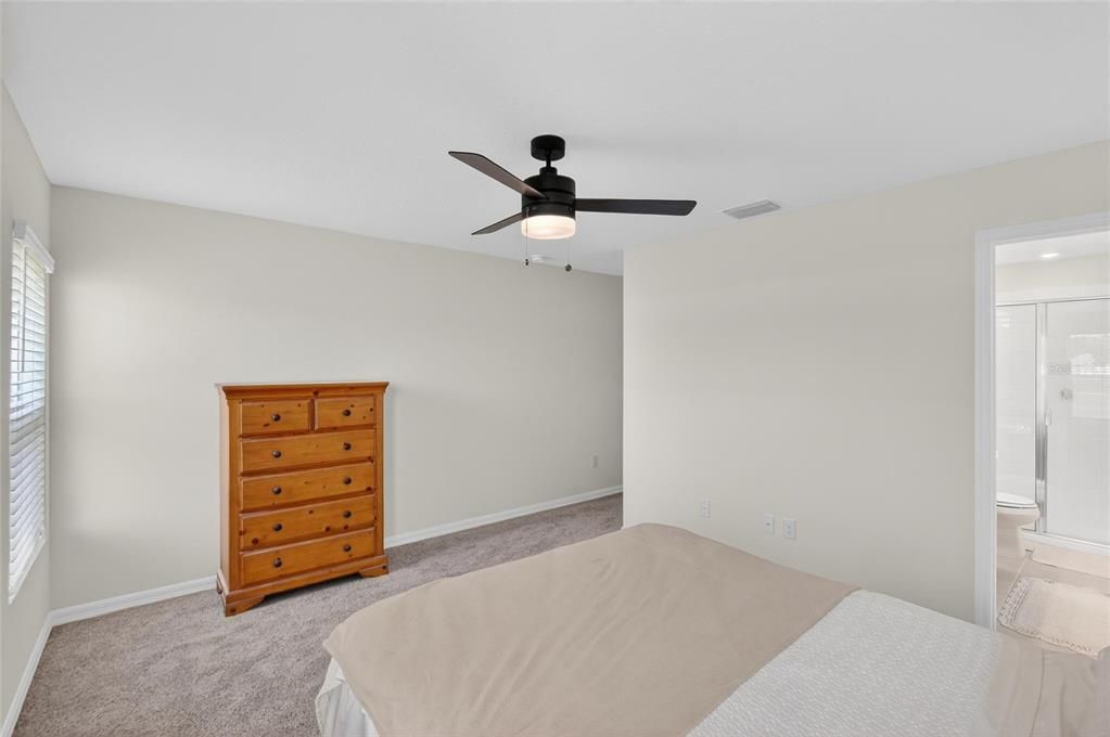 For Sale: $350,000 (3 beds, 2 baths, 1363 Square Feet)