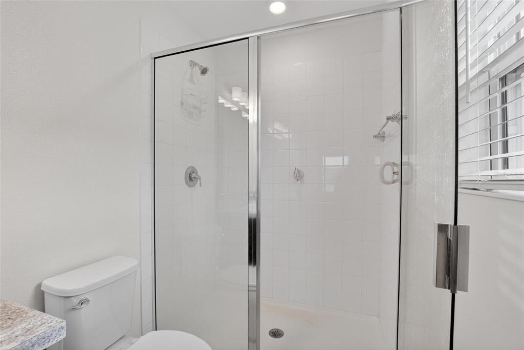 For Sale: $350,000 (3 beds, 2 baths, 1363 Square Feet)