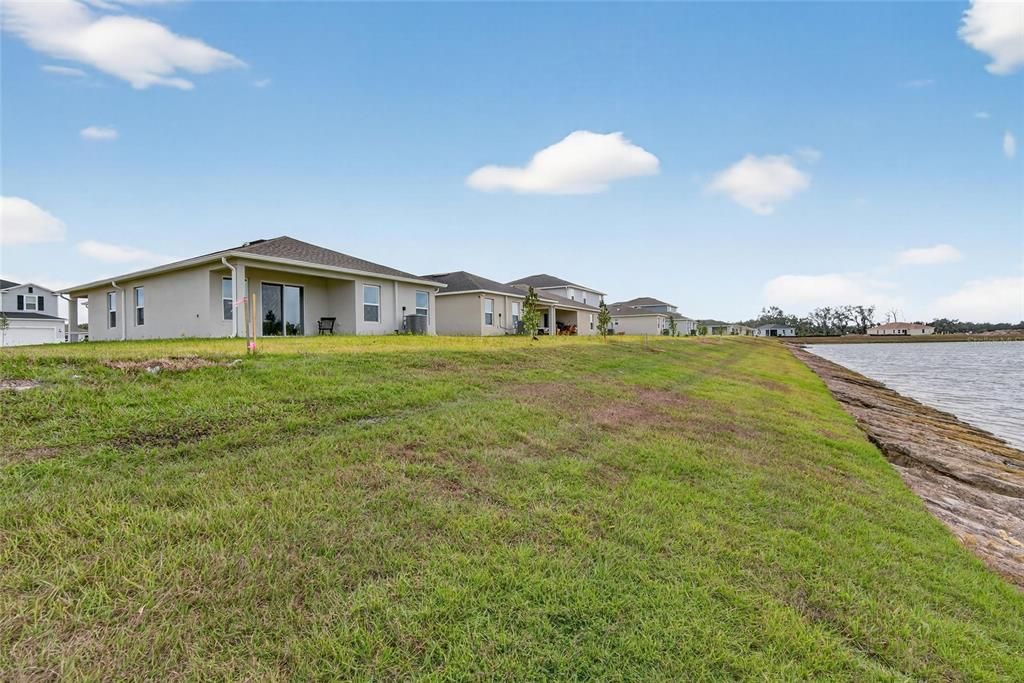 For Sale: $350,000 (3 beds, 2 baths, 1363 Square Feet)