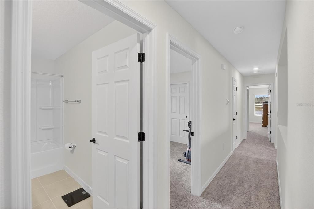 For Sale: $350,000 (3 beds, 2 baths, 1363 Square Feet)