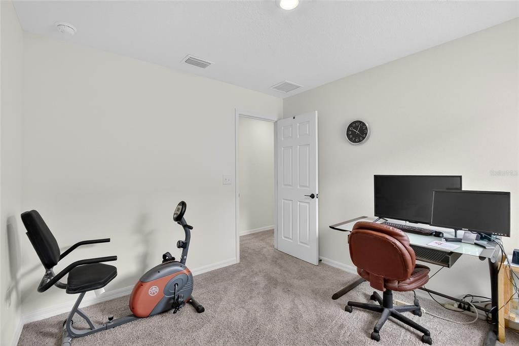 For Sale: $350,000 (3 beds, 2 baths, 1363 Square Feet)