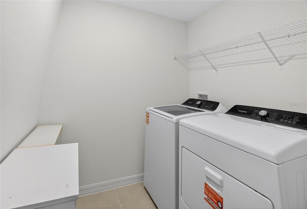 For Sale: $350,000 (3 beds, 2 baths, 1363 Square Feet)