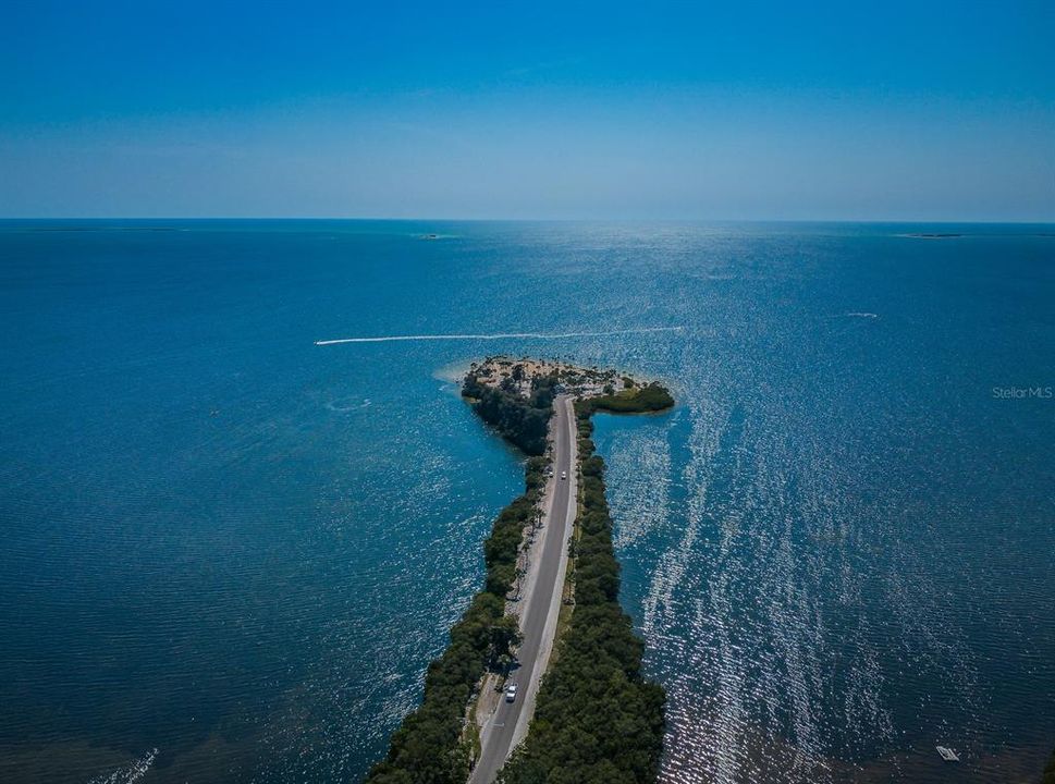 На продажу: $625,000 (4 спален, 3 ванн, 2444 Квадратных фут)