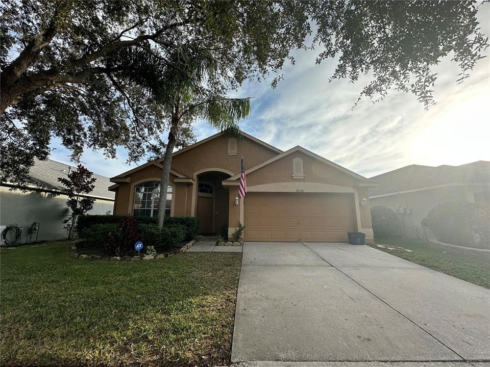 В аренду: $3,000 (3 спален, 2 ванн, 1720 Квадратных фут)