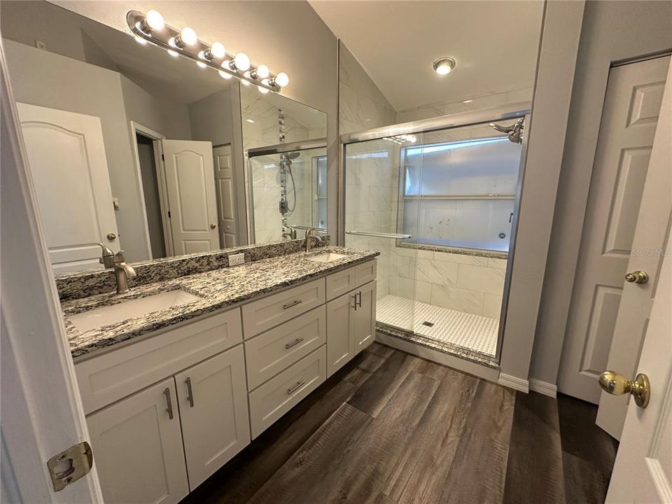 В аренду: $3,000 (3 спален, 2 ванн, 1720 Квадратных фут)