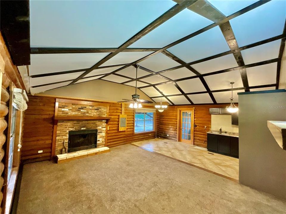 待售: $299,900 (2 贝兹, 2 浴室, 969 平方英尺)