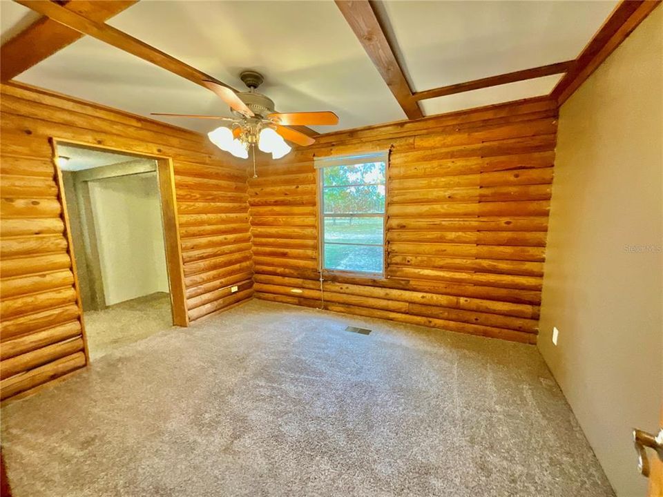 待售: $299,900 (2 贝兹, 2 浴室, 969 平方英尺)