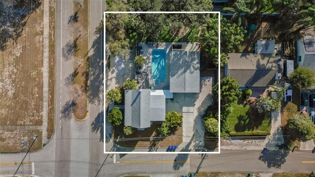 На продажу: $999,999 (6 спален, 5 ванн, 3416 Квадратных фут)