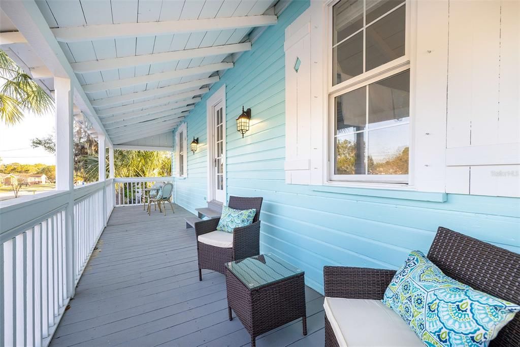 На продажу: $999,999 (6 спален, 5 ванн, 3416 Квадратных фут)