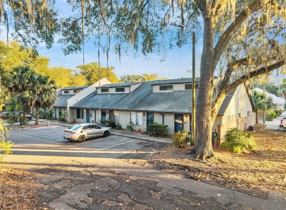 На продажу: $195,000 (2 спален, 2 ванн, 1000 Квадратных фут)