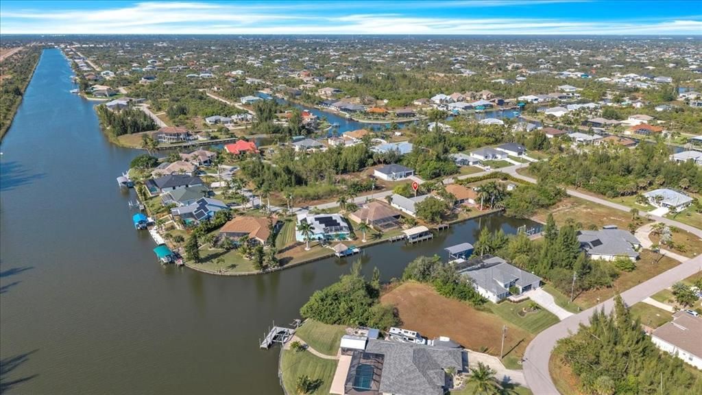 На продажу: $290,000 (4 спален, 3 ванн, 1920 Квадратных фут)