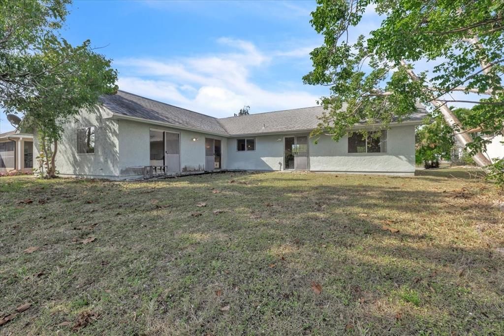 На продажу: $290,000 (4 спален, 3 ванн, 1920 Квадратных фут)