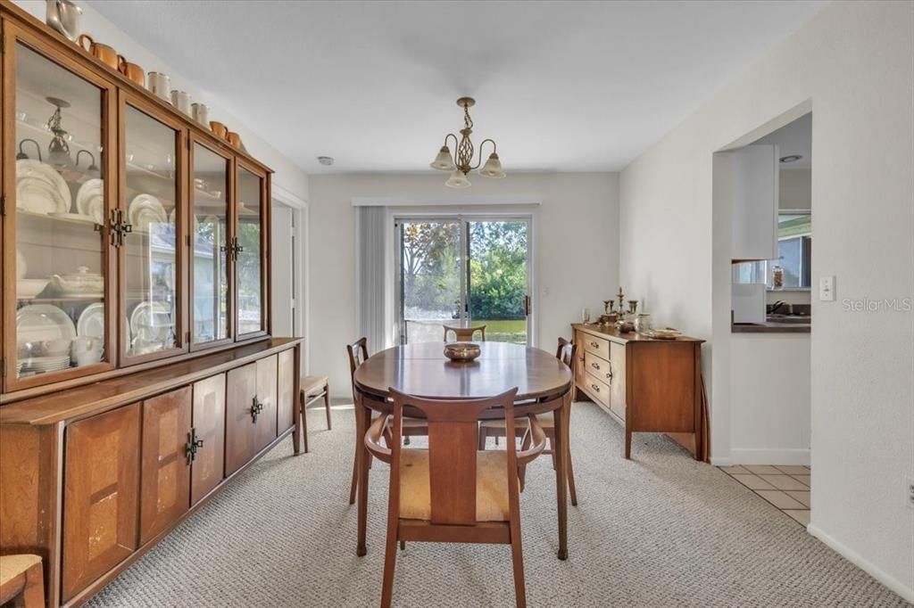 На продажу: $290,000 (4 спален, 3 ванн, 1920 Квадратных фут)