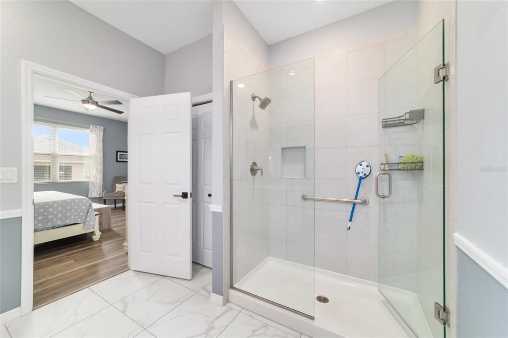 待售: $314,900 (2 贝兹, 2 浴室, 1737 平方英尺)