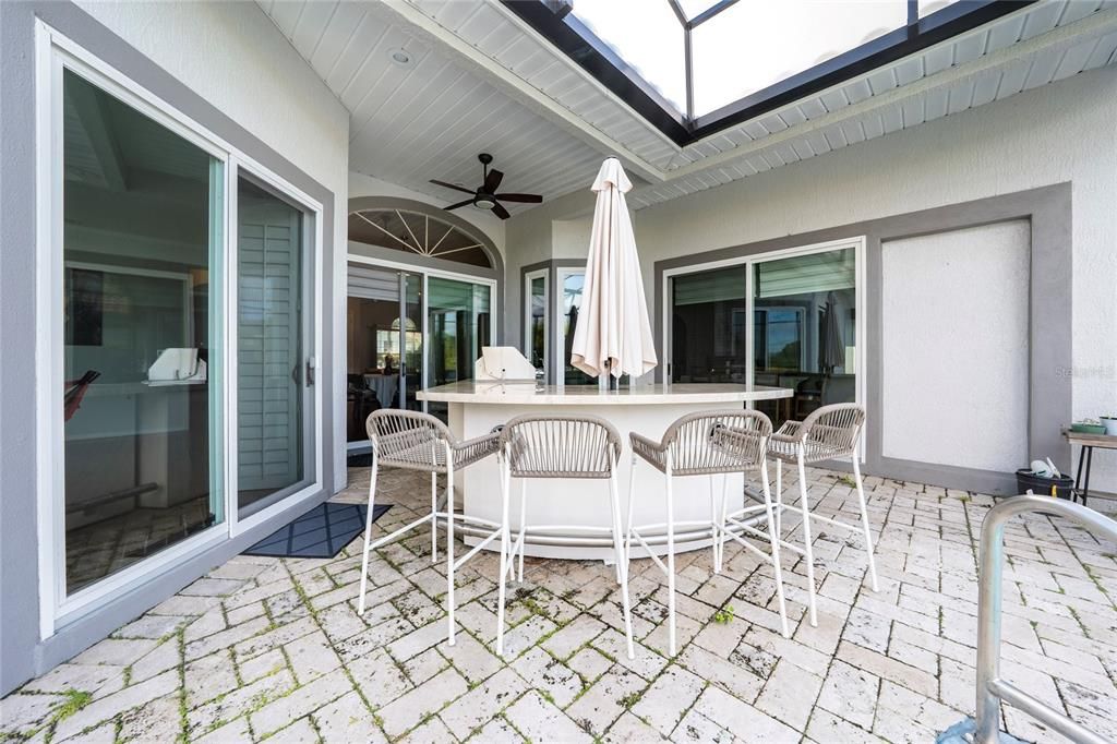 На продажу: $751,000 (4 спален, 3 ванн, 2458 Квадратных фут)