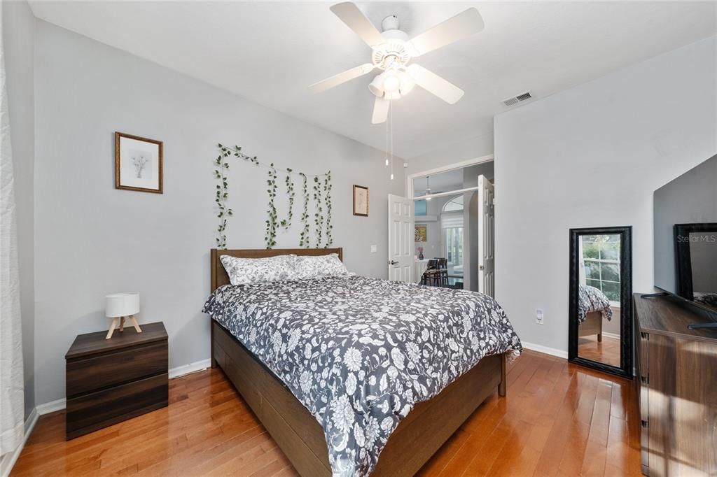 На продажу: $751,000 (4 спален, 3 ванн, 2458 Квадратных фут)