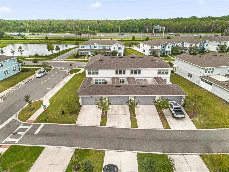 В аренду: $2,300 (3 спален, 2 ванн, 1620 Квадратных фут)