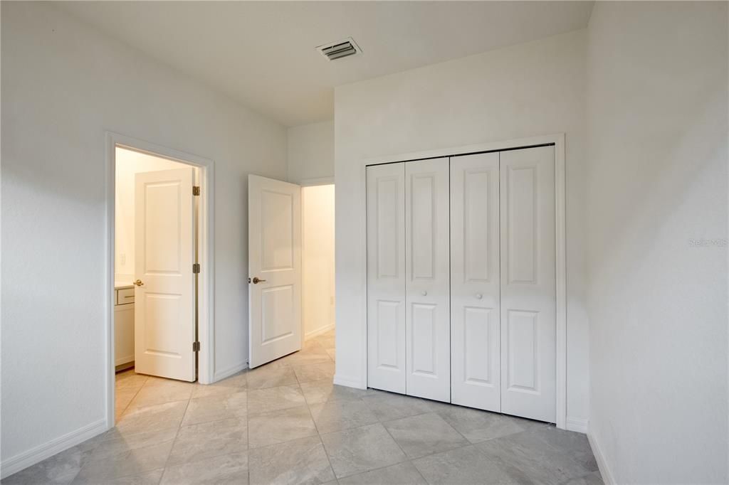 For Rent: $3,000 (3 beds, 3 baths, 2214 Square Feet)