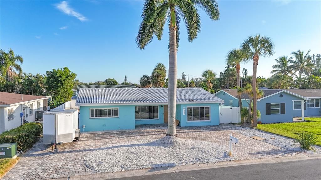 На продажу: $499,990 (4 спален, 3 ванн, 1560 Квадратных фут)