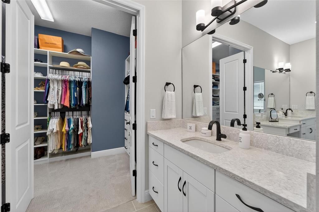 For Sale: $1,420,000 (5 beds, 4 baths, 4675 Square Feet)