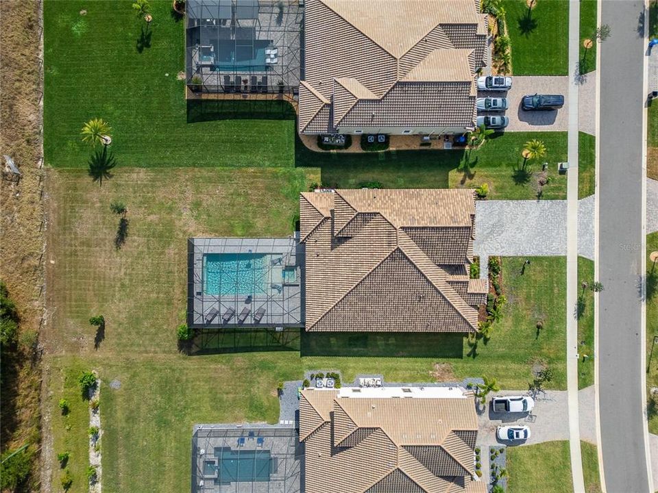 For Sale: $1,420,000 (5 beds, 4 baths, 4675 Square Feet)