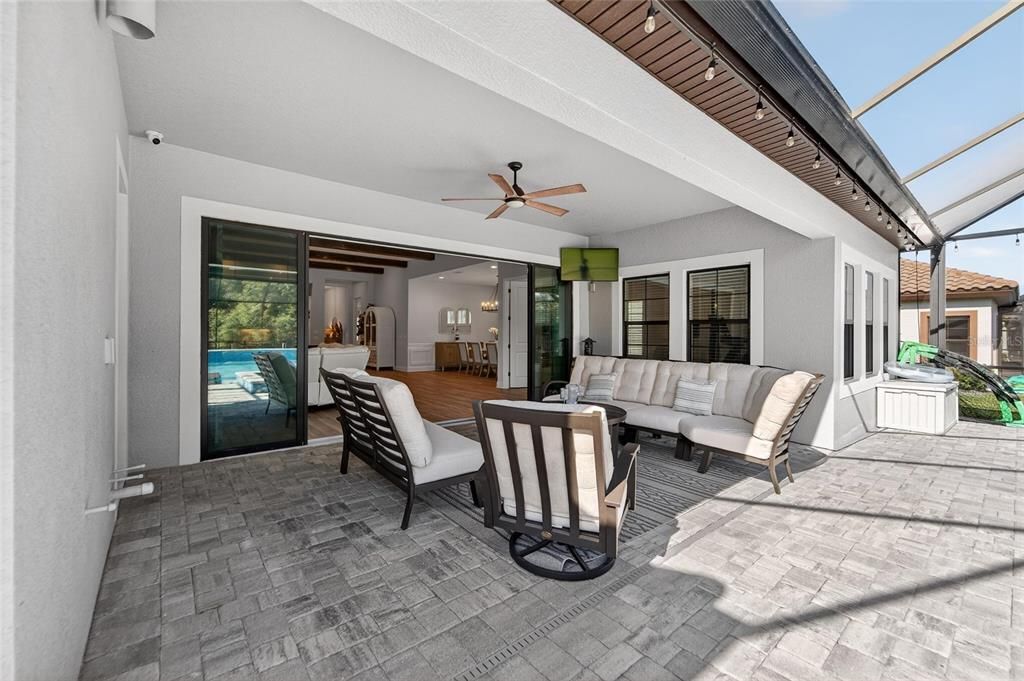 For Sale: $1,420,000 (5 beds, 4 baths, 4675 Square Feet)