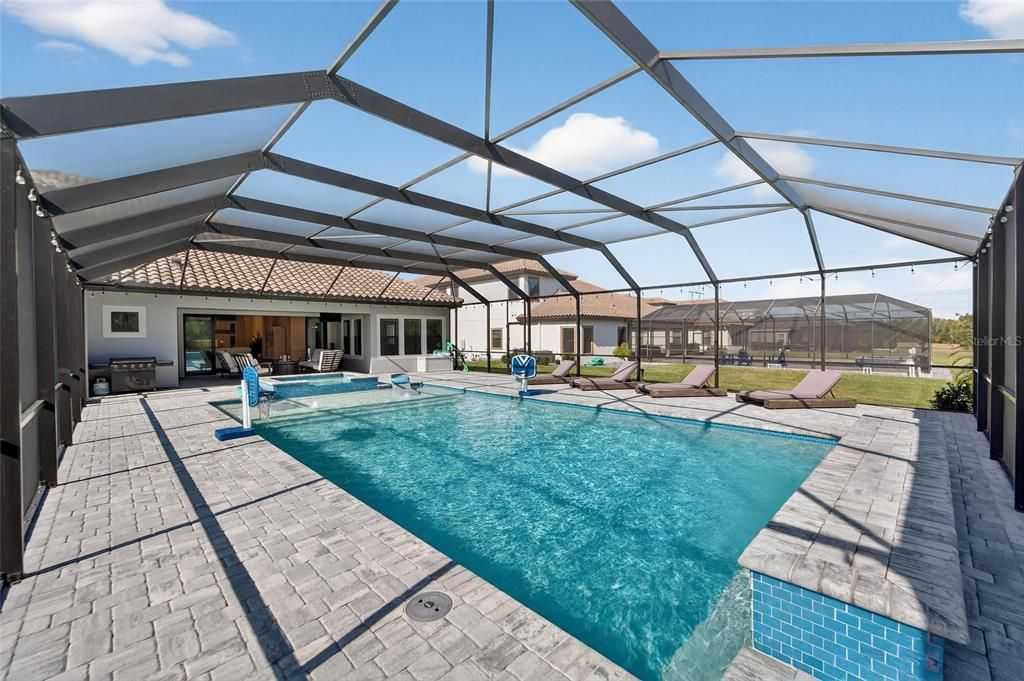 For Sale: $1,420,000 (5 beds, 4 baths, 4675 Square Feet)