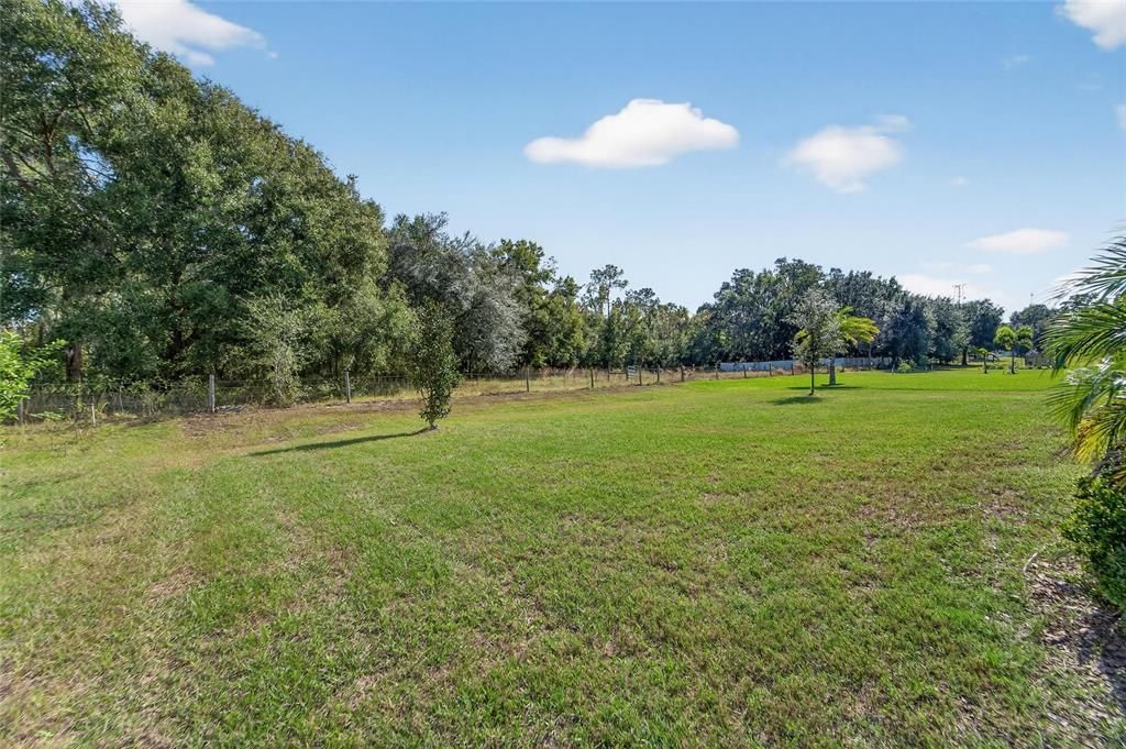 For Sale: $1,420,000 (5 beds, 4 baths, 4675 Square Feet)