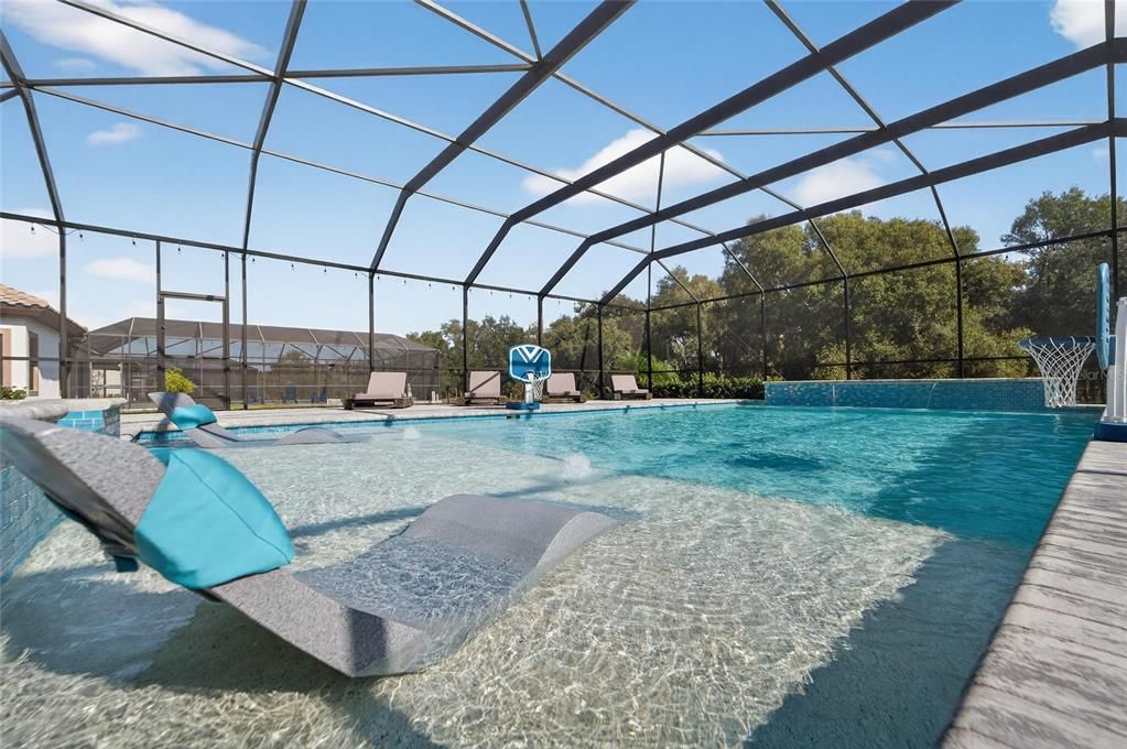 For Sale: $1,420,000 (5 beds, 4 baths, 4675 Square Feet)