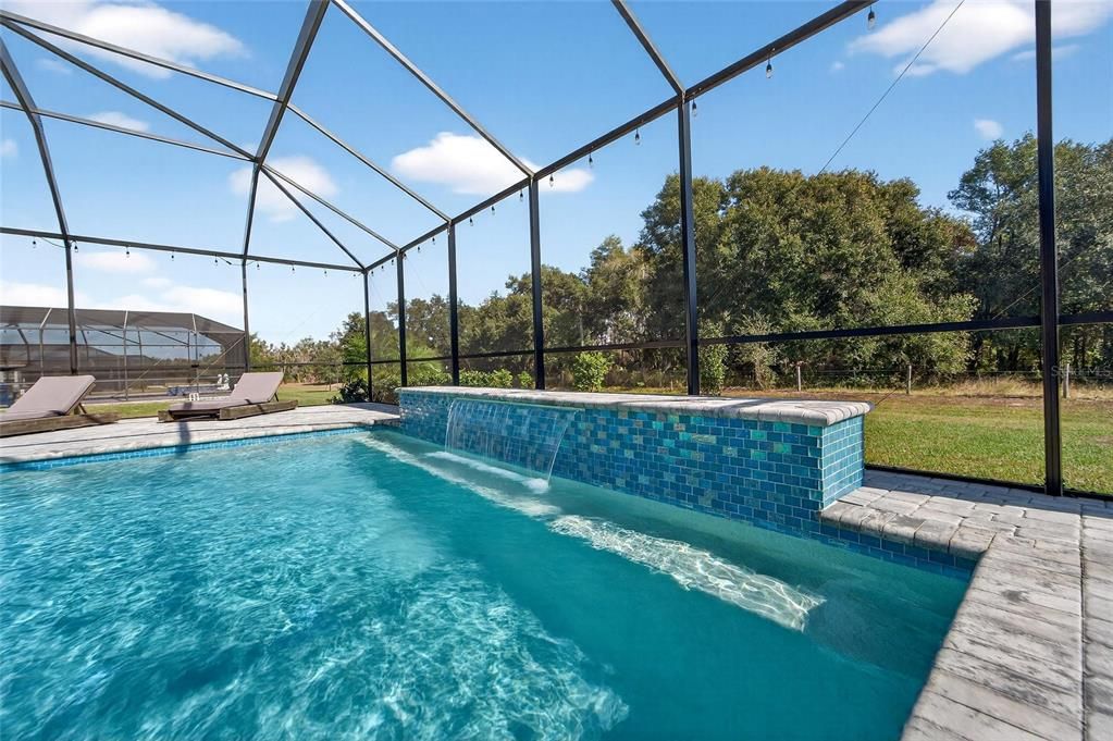 For Sale: $1,420,000 (5 beds, 4 baths, 4675 Square Feet)