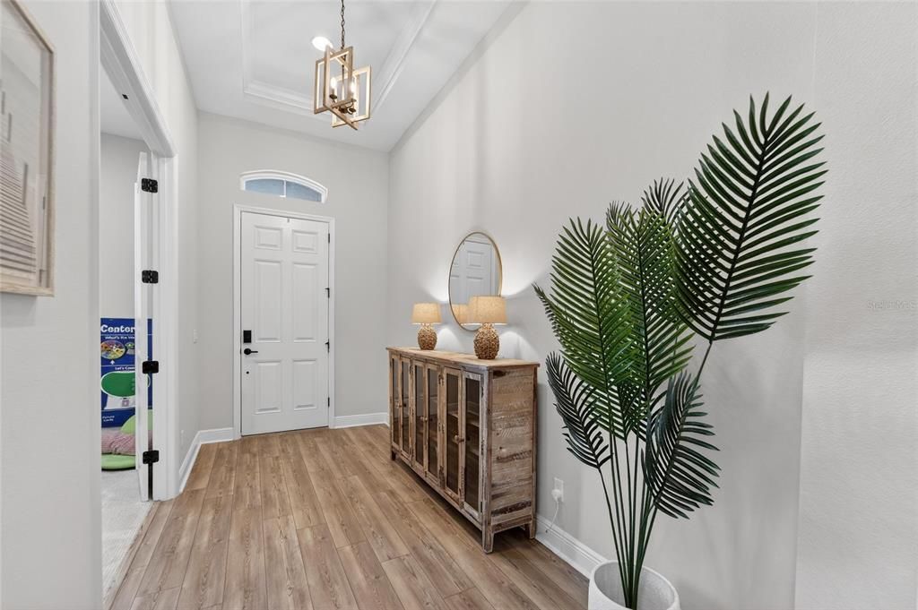 For Sale: $1,420,000 (5 beds, 4 baths, 4675 Square Feet)