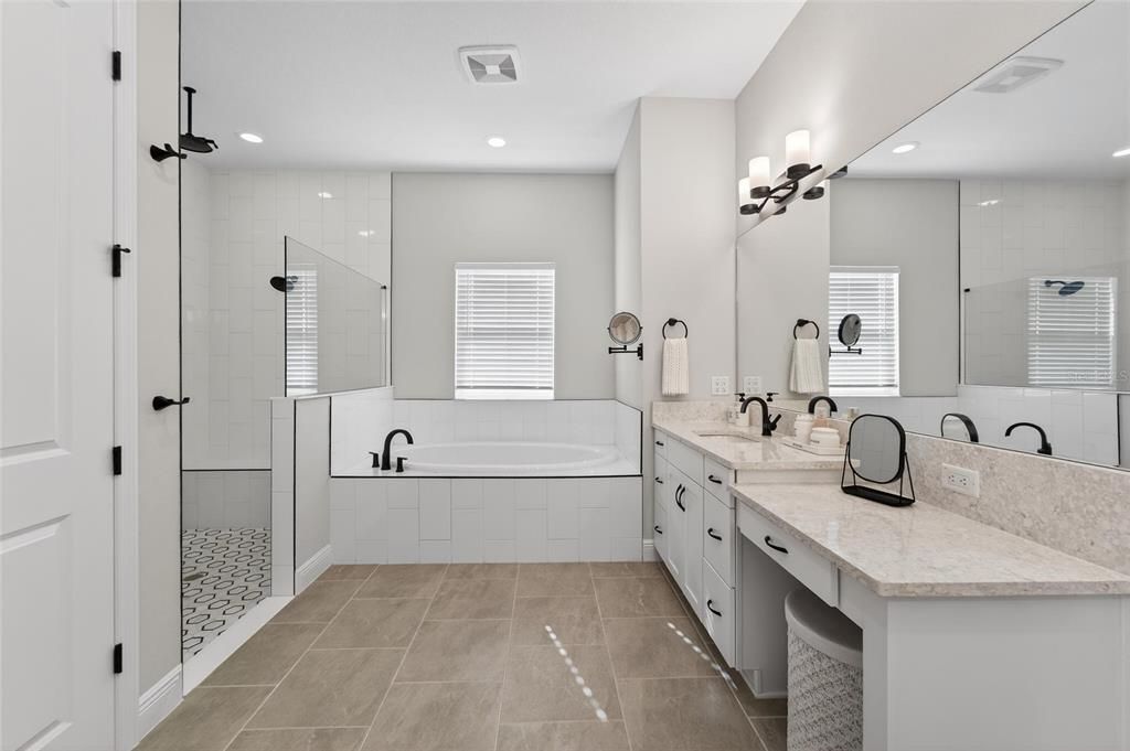 For Sale: $1,420,000 (5 beds, 4 baths, 4675 Square Feet)