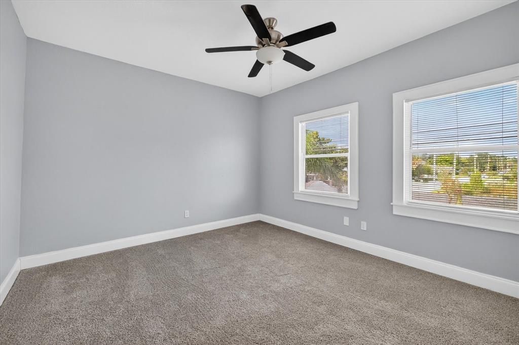 For Rent: $3,900 (3 beds, 2 baths, 2032 Square Feet)