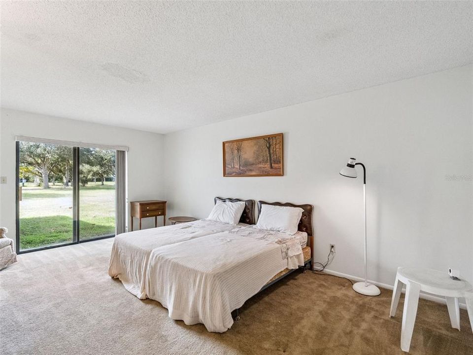 For Sale: $370,000 (3 beds, 2 baths, 1873 Square Feet)