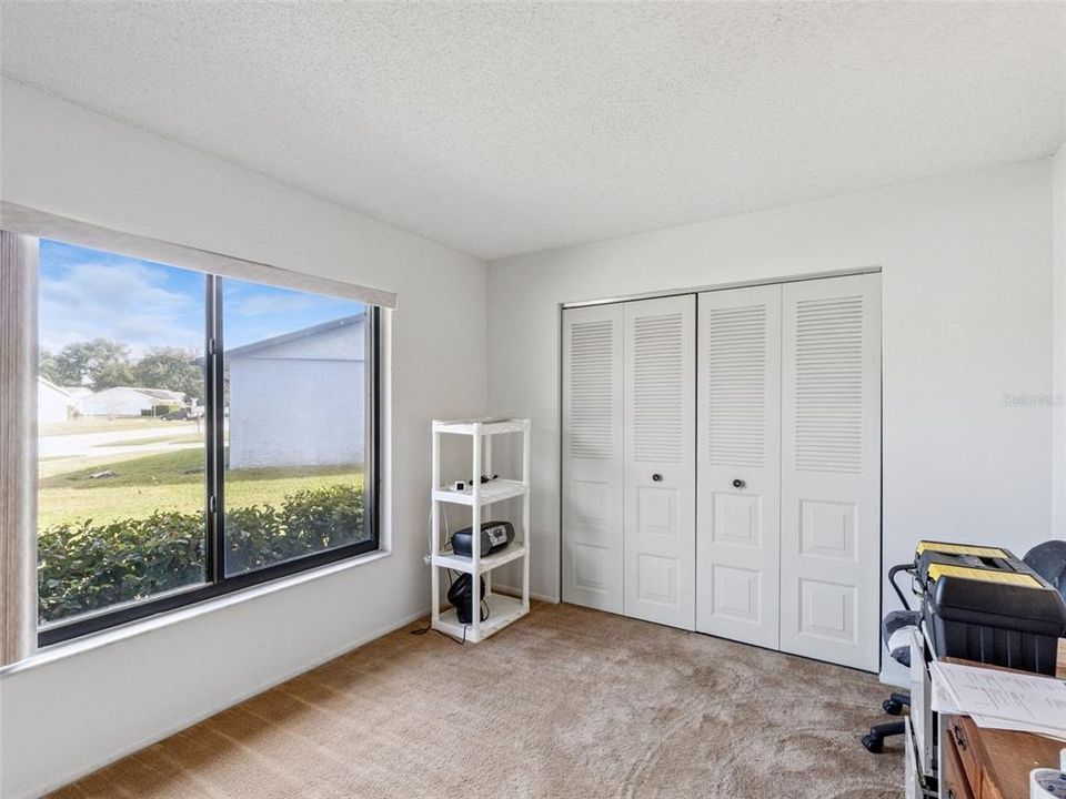 For Sale: $370,000 (3 beds, 2 baths, 1873 Square Feet)