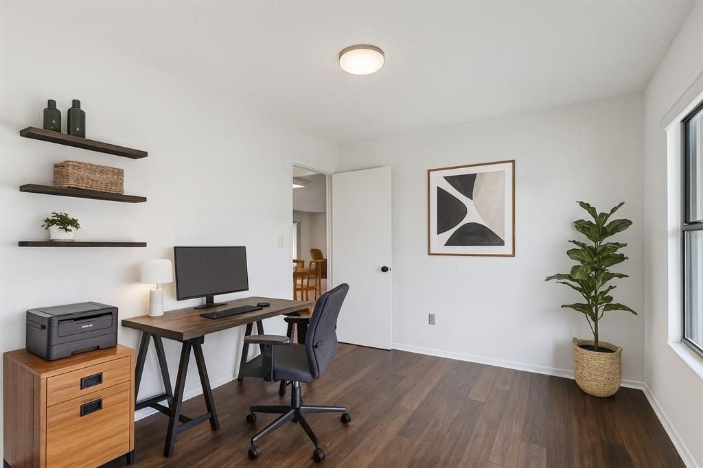 For Sale: $370,000 (3 beds, 2 baths, 1873 Square Feet)