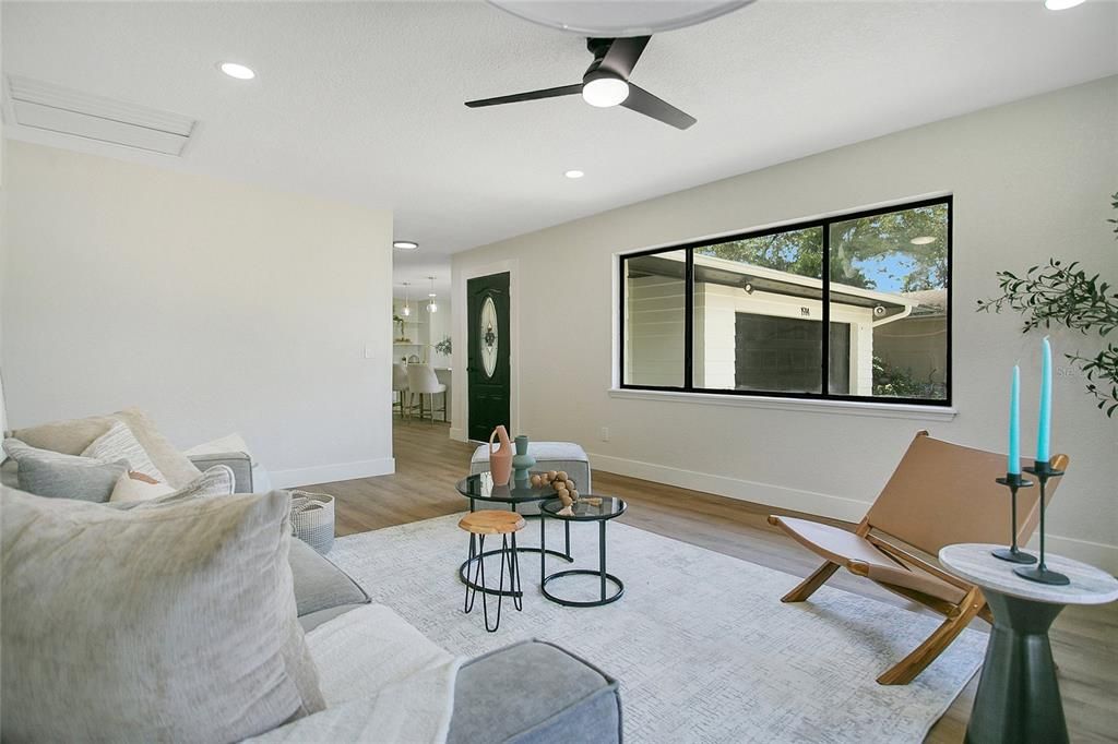 En Venta: $435,000 (3 camas, 2 baños, 1727 Pies cuadrados)