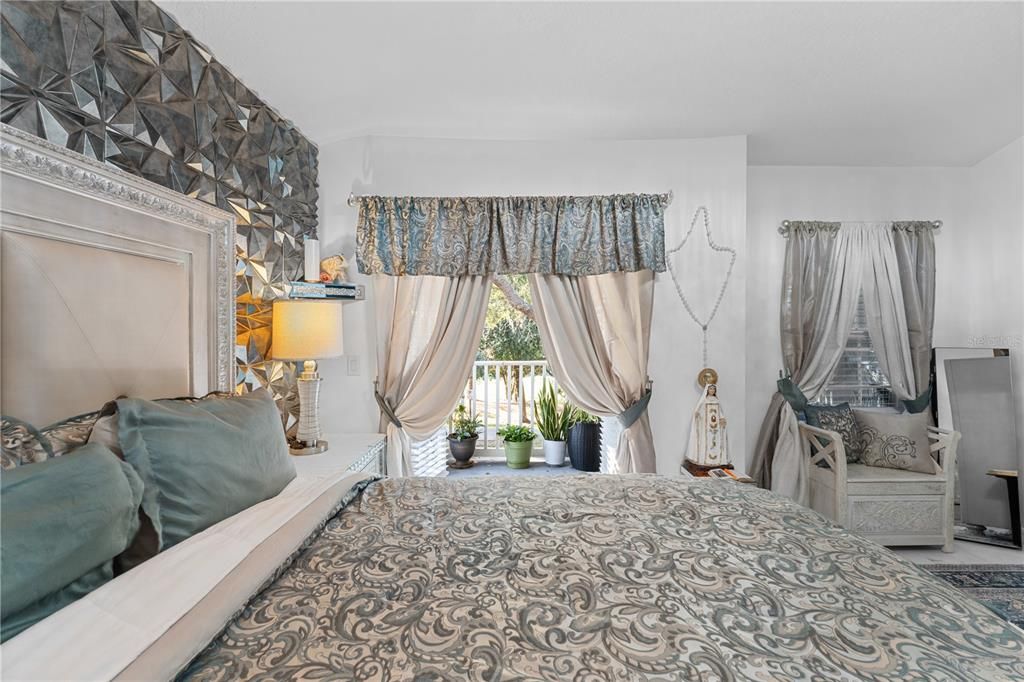 待售: $330,000 (3 贝兹, 2 浴室, 1855 平方英尺)