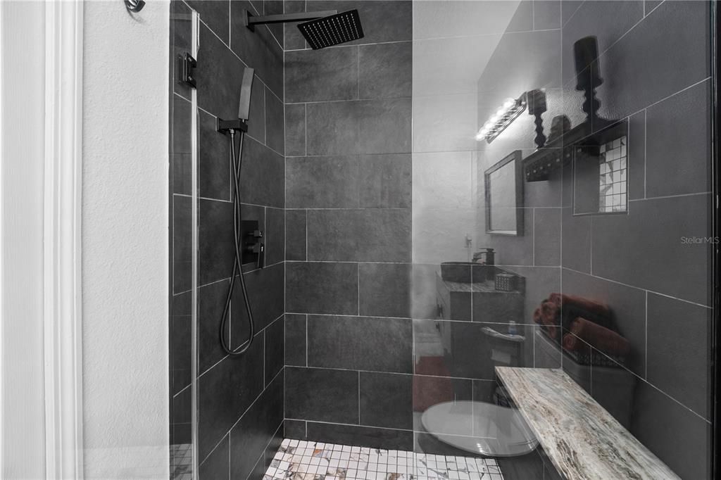 待售: $330,000 (3 贝兹, 2 浴室, 1855 平方英尺)