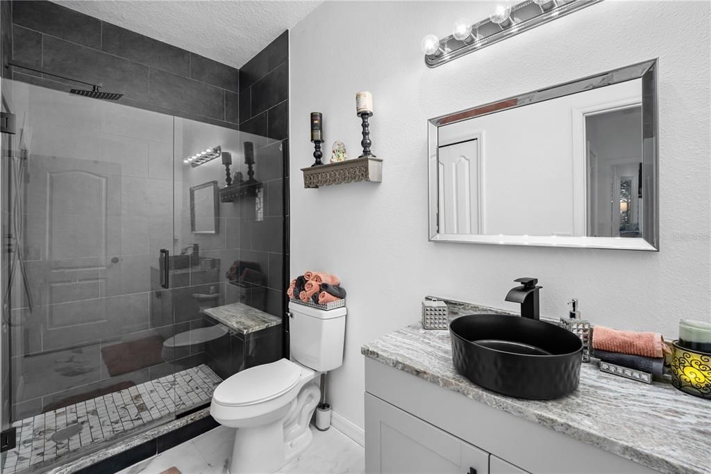 待售: $330,000 (3 贝兹, 2 浴室, 1855 平方英尺)