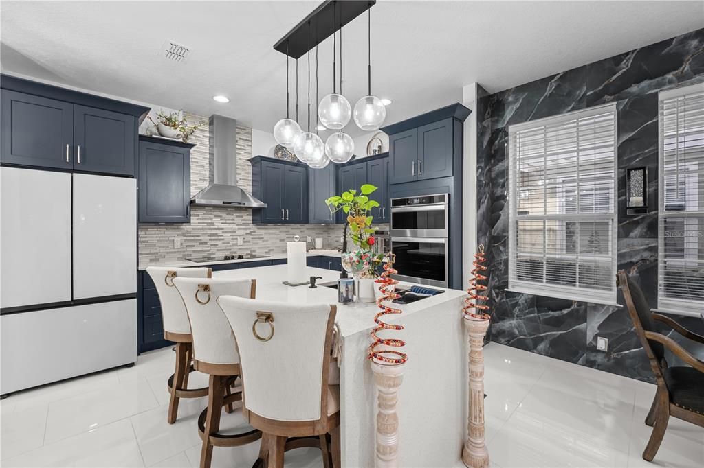 待售: $330,000 (3 贝兹, 2 浴室, 1855 平方英尺)